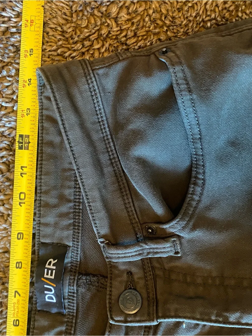 DU/ER Men's Green N2X Relaxed Taper Jeans - 30x30
